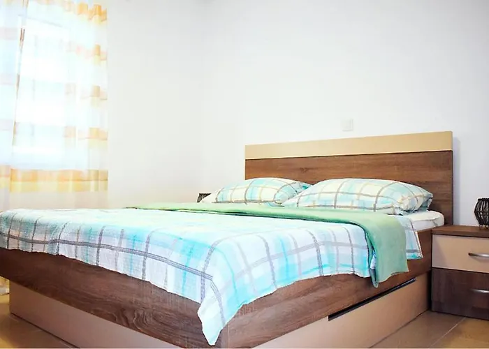 2 Bedroom Cozy In Apartmán